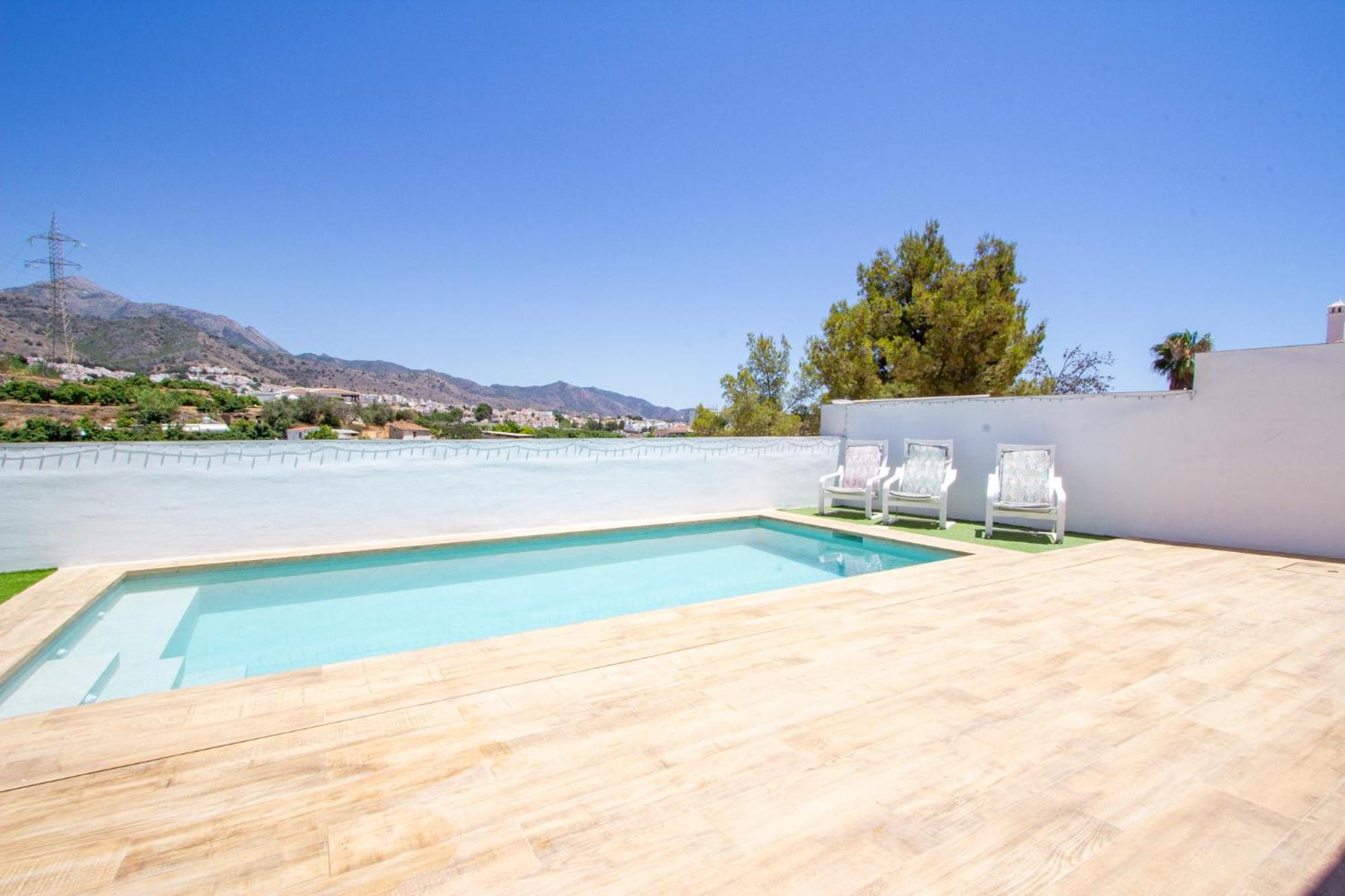 Villa Rubi Nerja Exterior foto